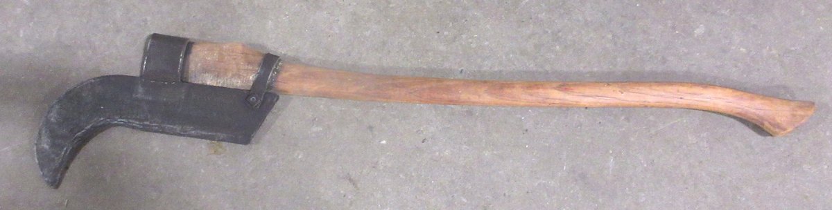 True Temper Kelly Works cutter with wood handle