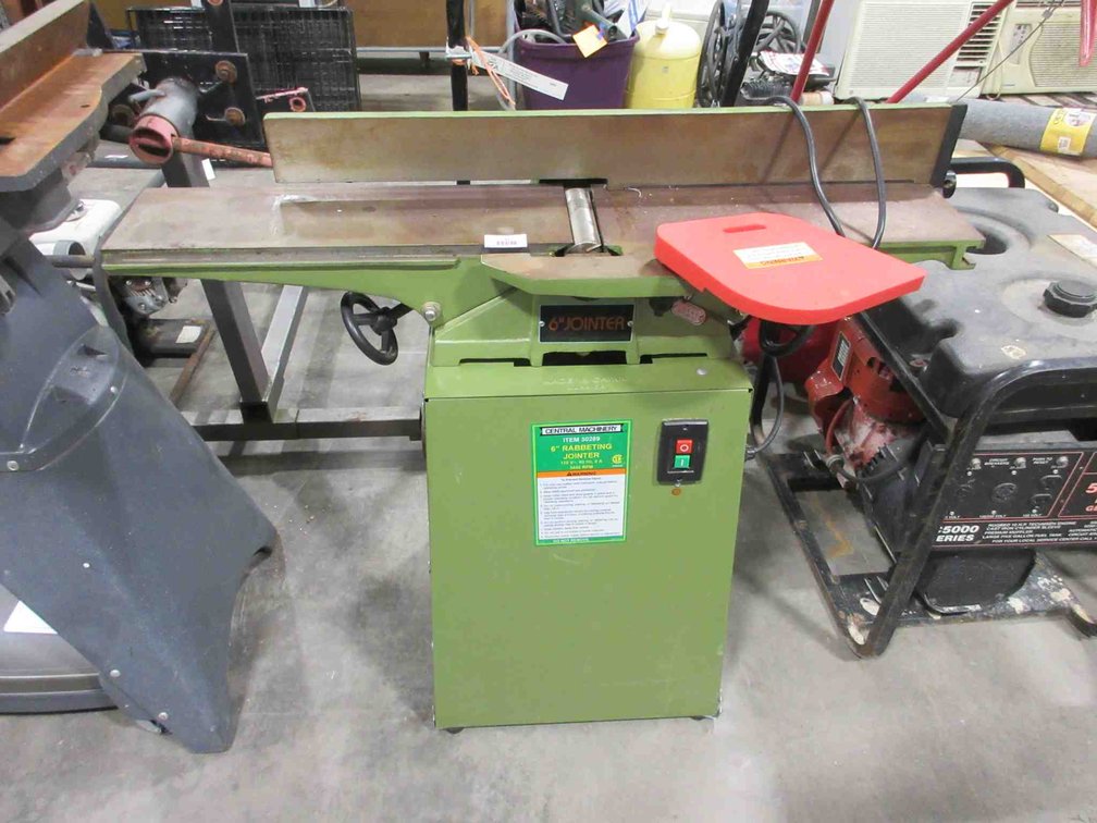 Central Machinery 6" rabbeting jointer