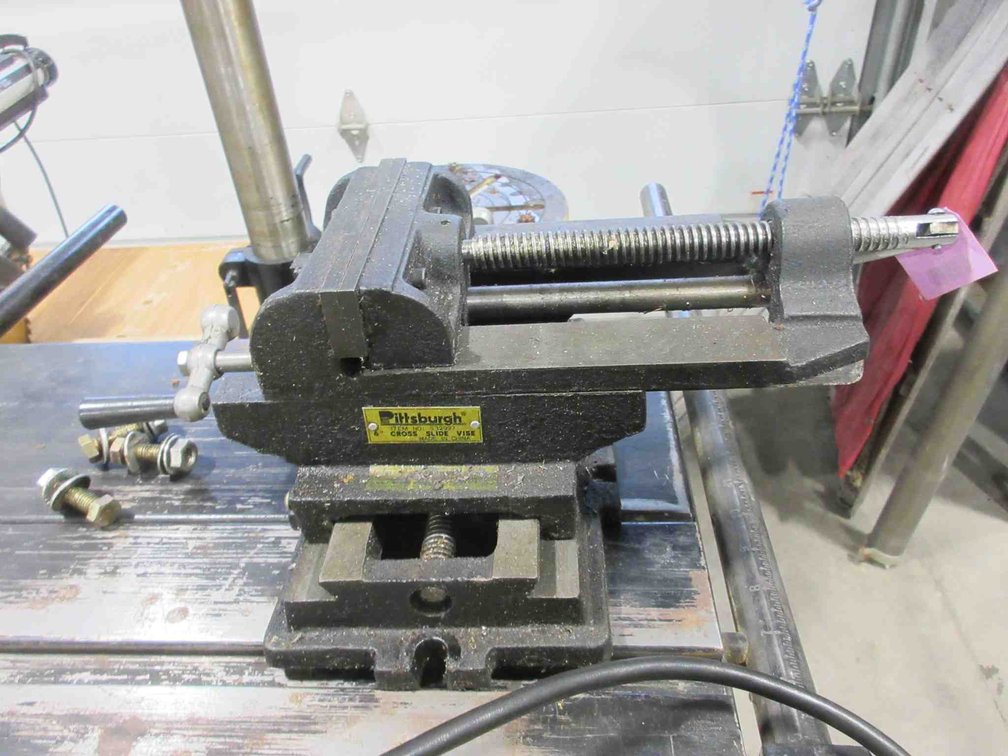 Pittsburgh cross slide vise