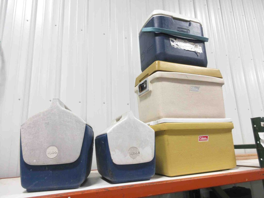 (5) Coleman and Igloo coolers