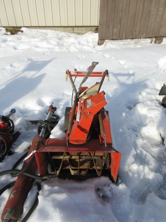 Tru-Test gas snow blower