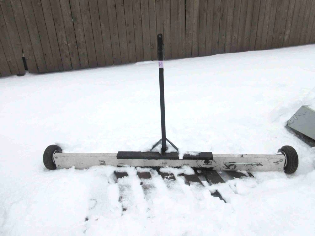 Magnetic sweeper