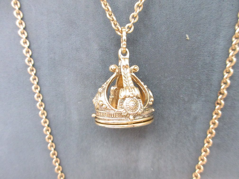 Gold tone Royal Crown locket pendant necklace