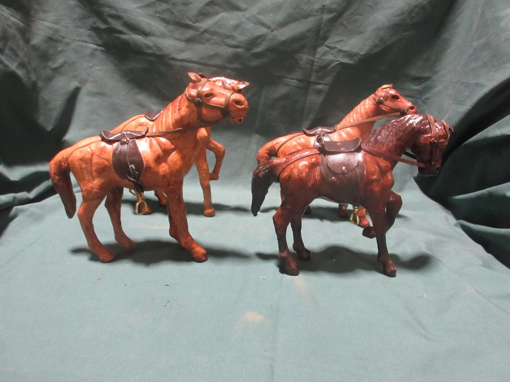 (4) Hand-made leather model horses