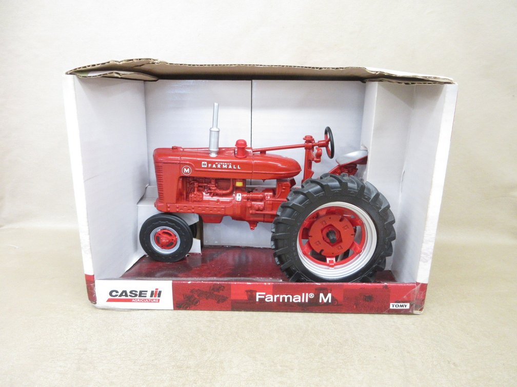 Ertl die cast Farmall "M" tractor