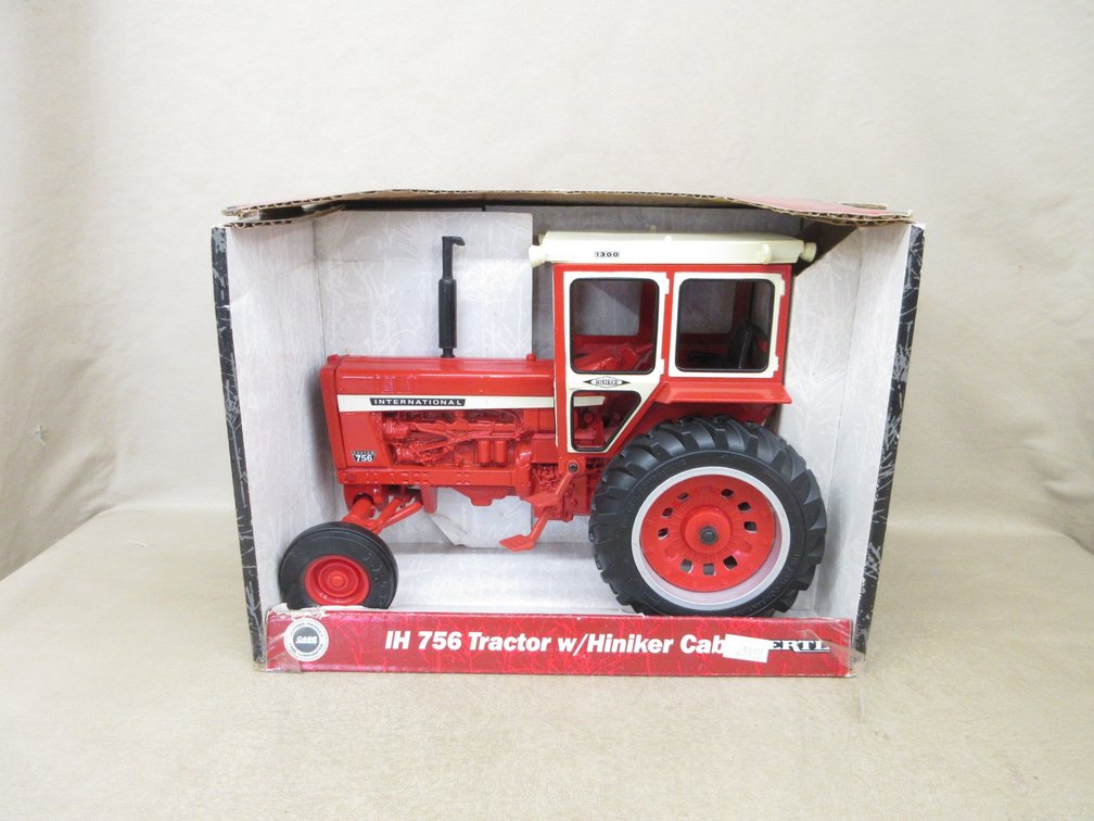 Ertl die cast International 756 tractor