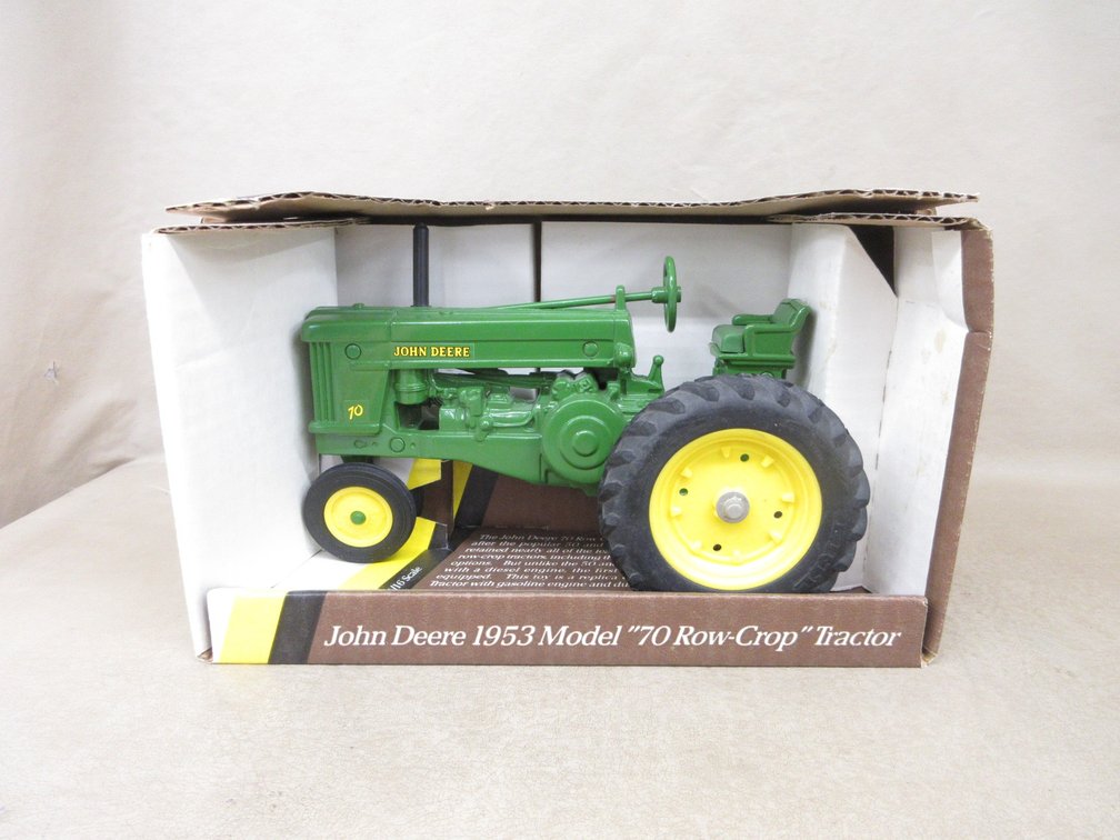 Ertl die cast John Deere 70 Row Crop Tractor