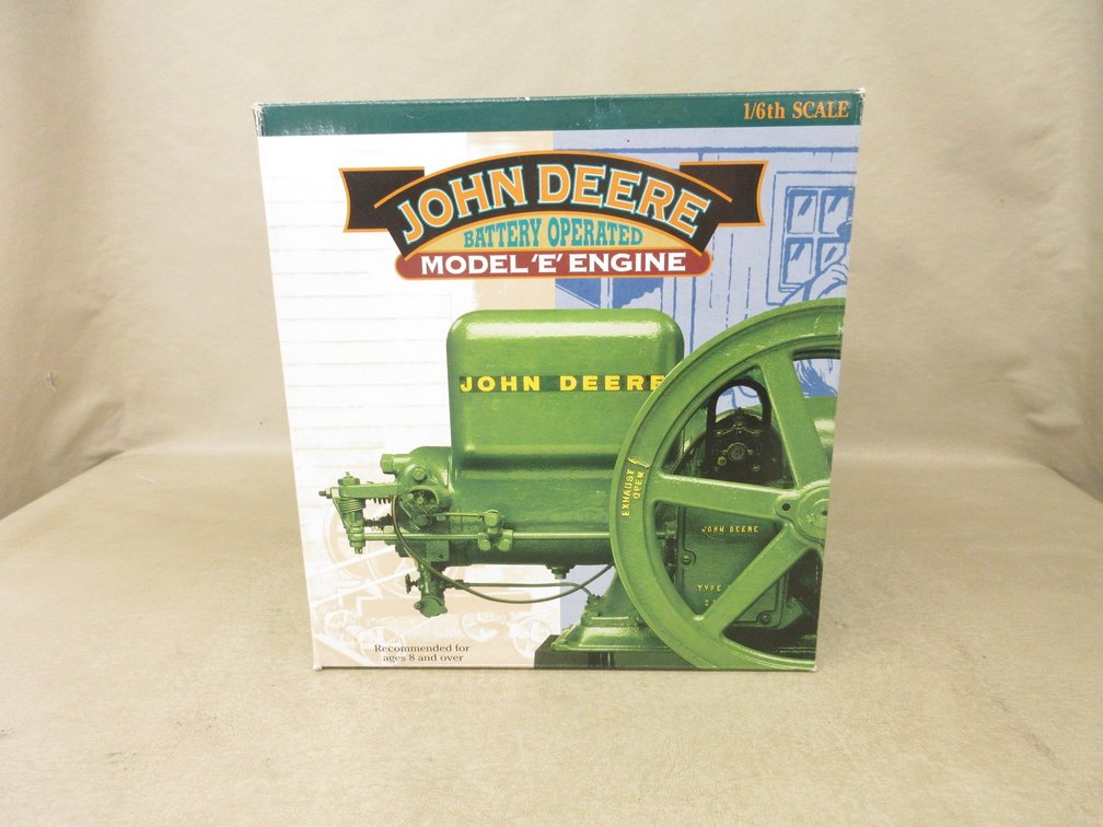 Ertl die cast John Deere Battery Operated Model E Engine