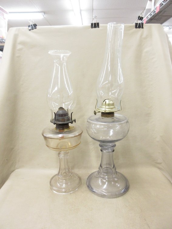 (2) Glass oil lamps
