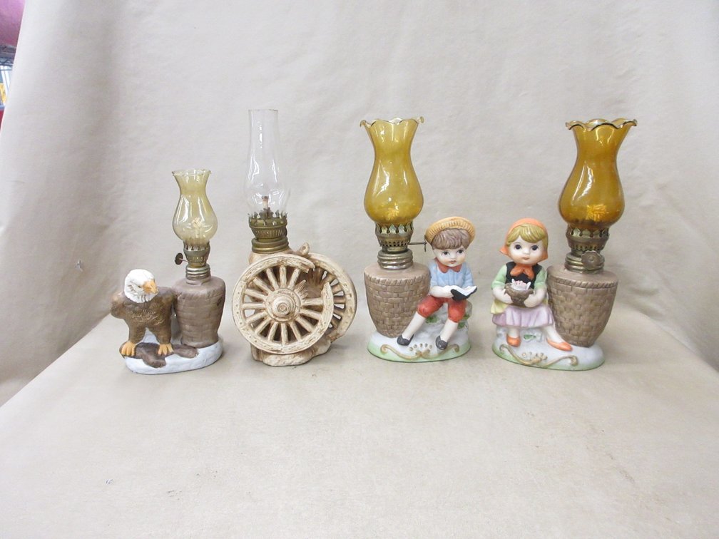 (4) Porcelain figural il lamps