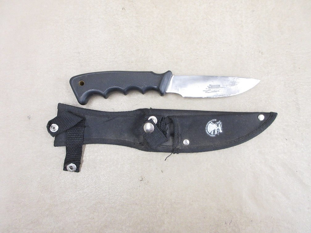 North America Hunting Club hunting knife