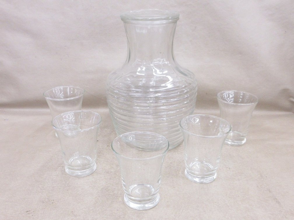 Glass water set