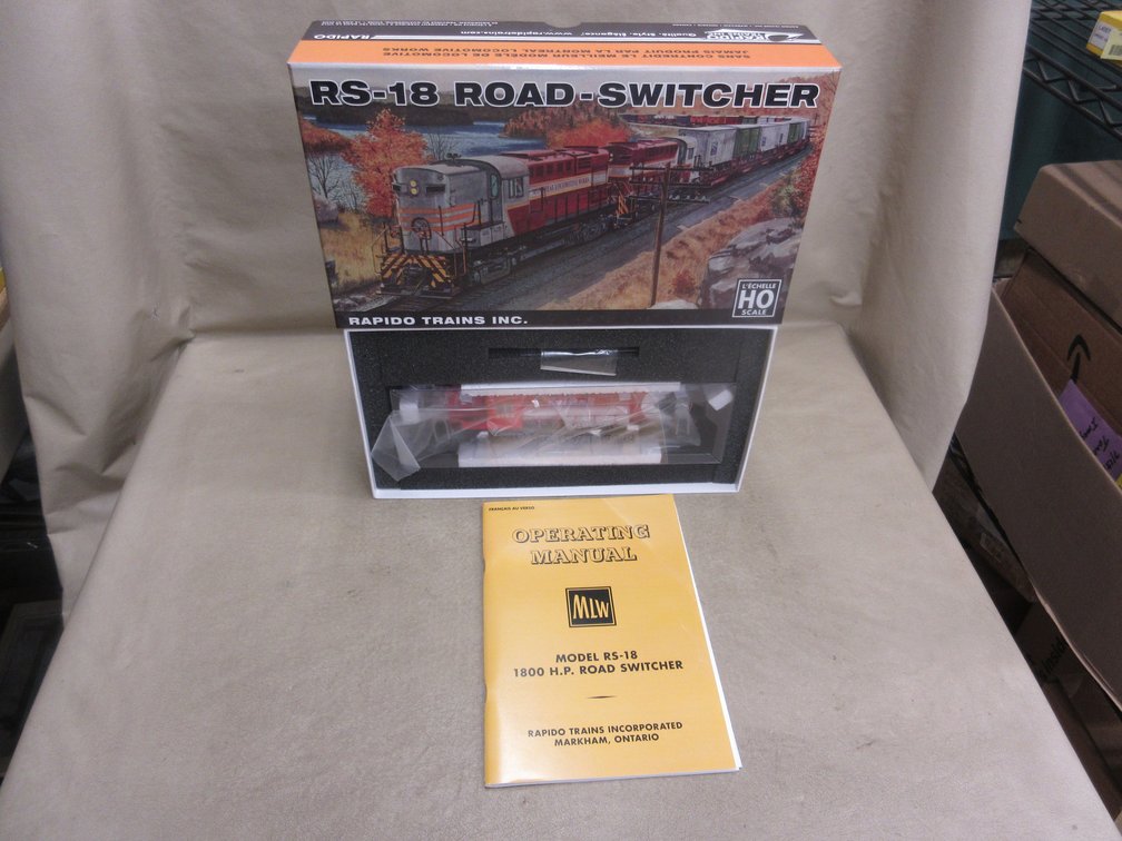 Rapido Trains Inc. MLW RS-18-DC CP Rail action red 8" stripes #8785