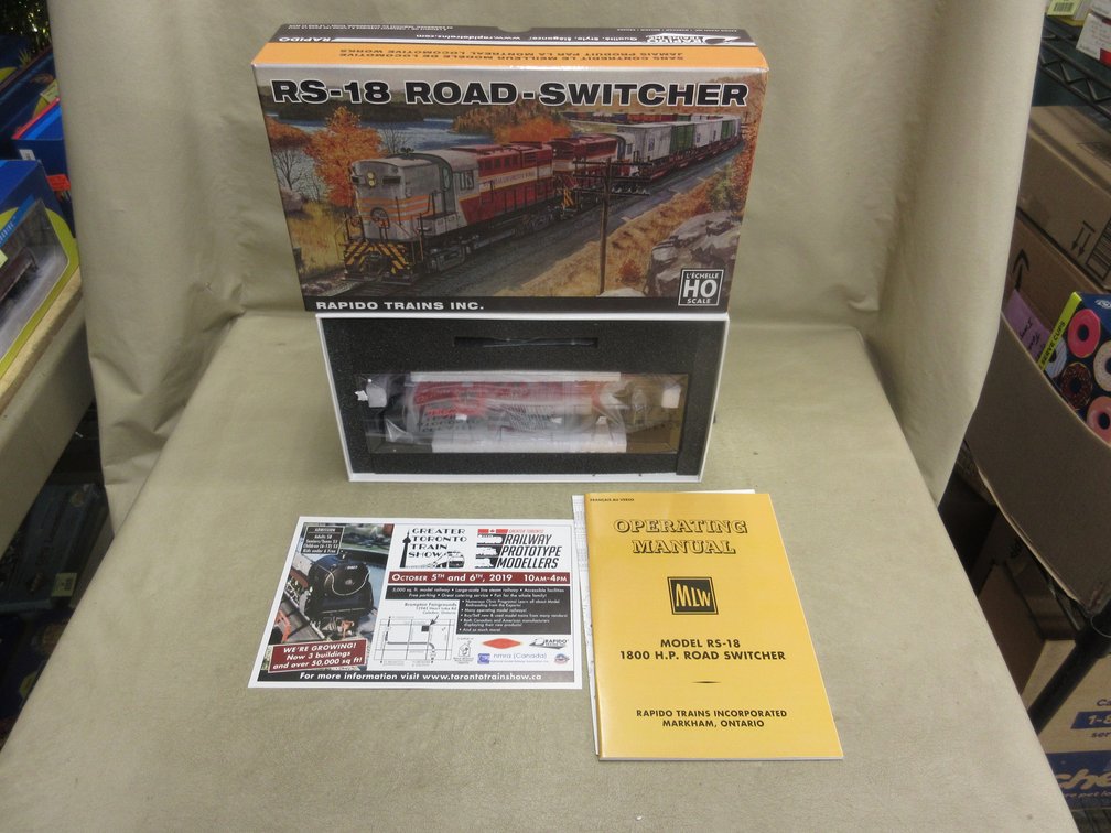 Rapido Trains Inc. MLW RS-18-DC CP Rail action red 8" stripes #87509