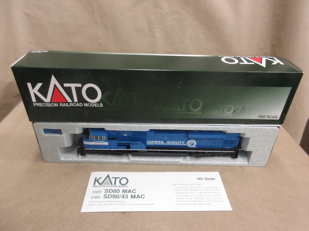 Kato EMD SD80MAC Conrail #4100