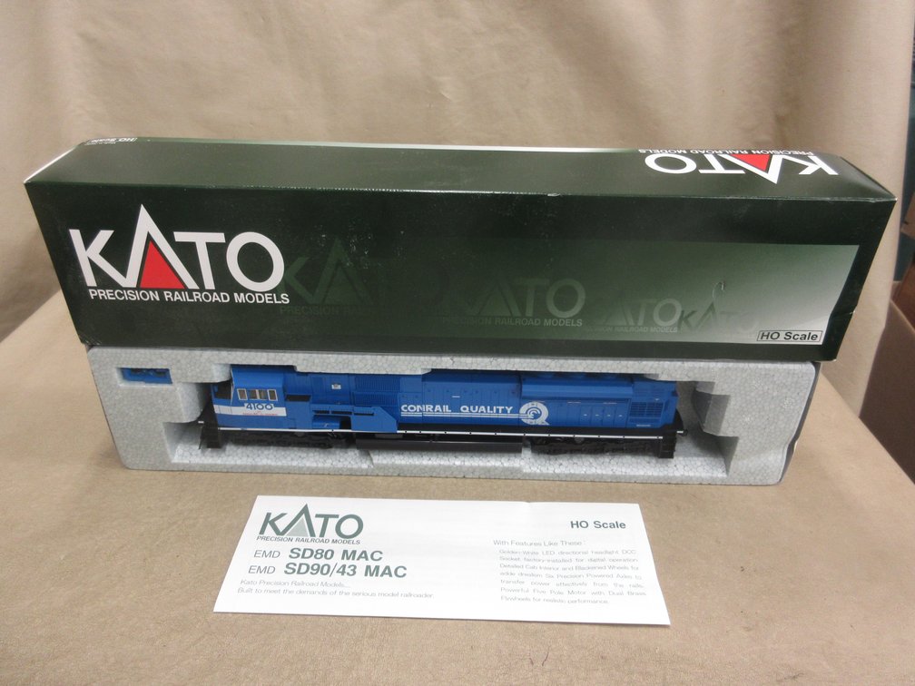 Kato EMD SD80MAC Conrail #4100