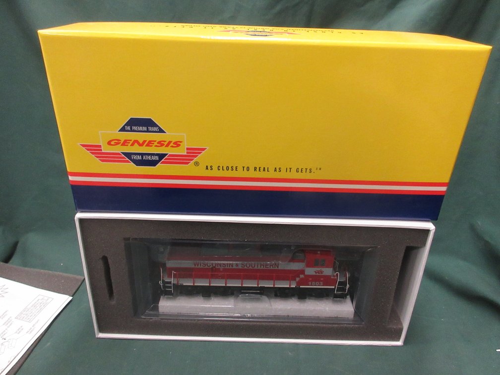 Athearn Genesis Wisconsin & Southern MP15-AC 1503