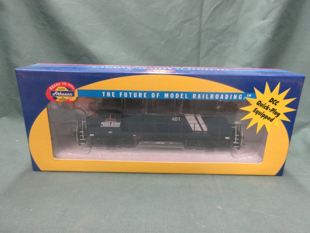 Athearn Montana Rail Link GP35 401