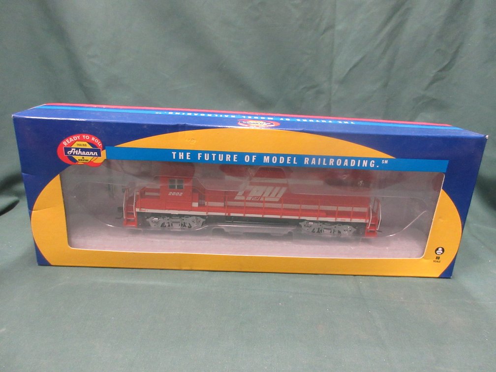 Athearn Toledo, Peoria & Western GP38-2 #2002