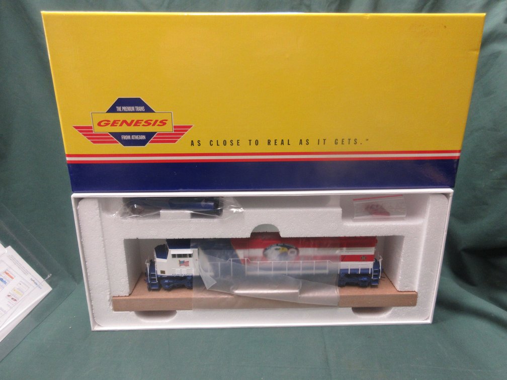 Athearn Genesis Burlington Northern SD60M 1991-Desert Storm