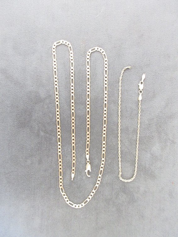 (2) 14K gold marked chains for repair