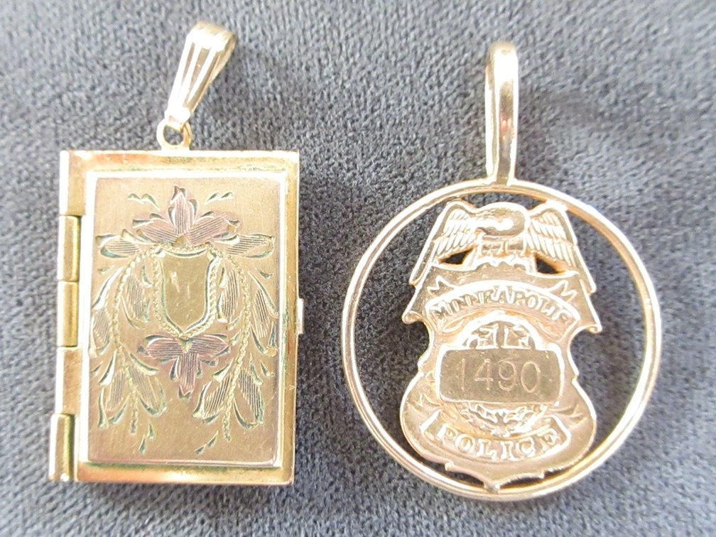 (2) Pendants