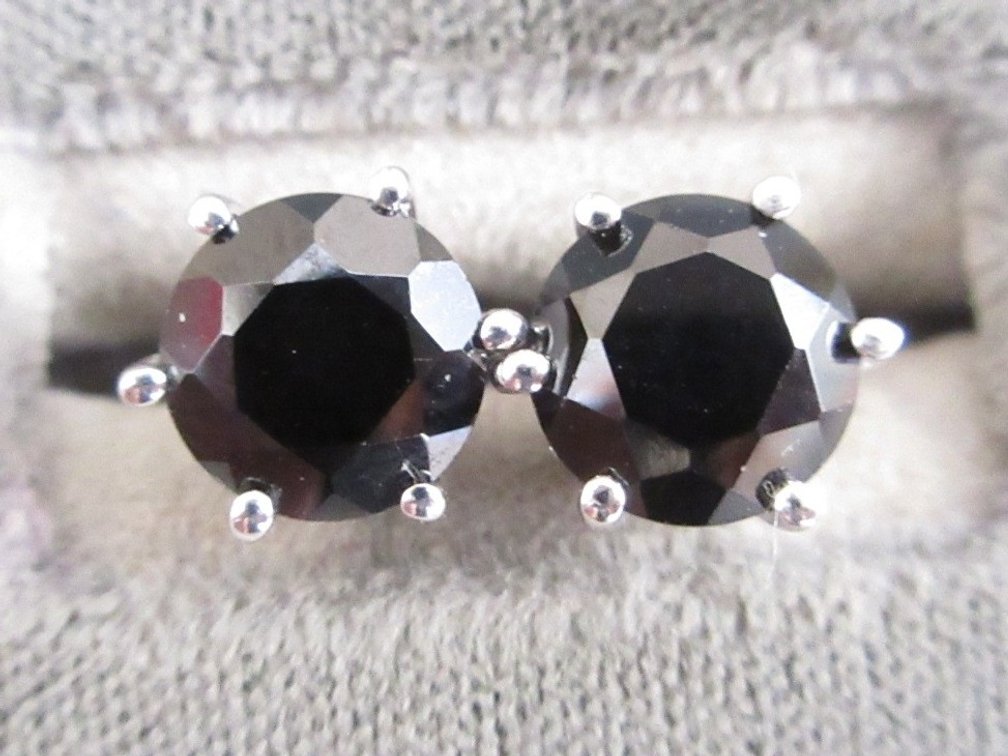 1/4" Black Onyx sterling silver stud earrings