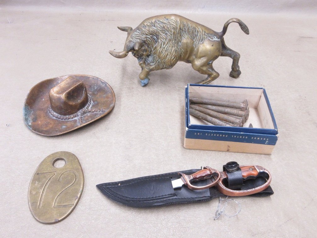 Collectibles group