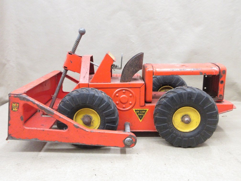 Ny-Lint pressed steel bulldozer