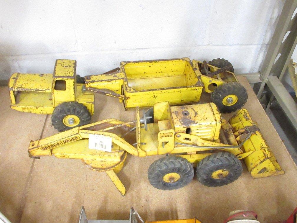 (2) Ny-Lint pressed steel construction toys