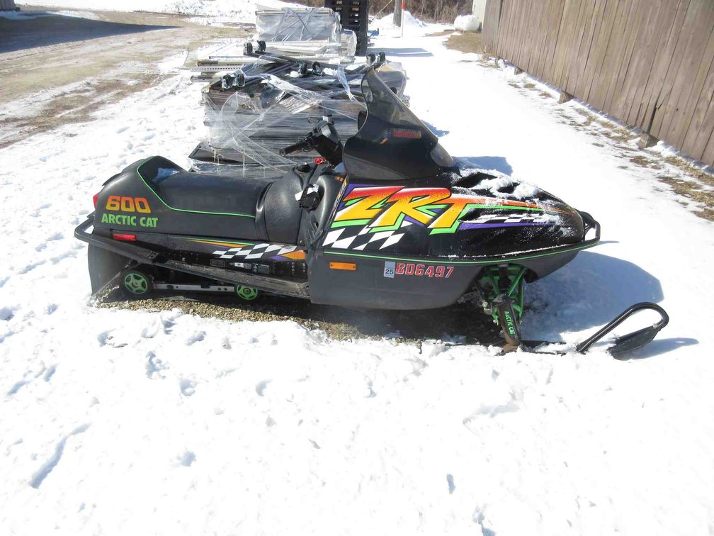 1996 Arctic Cat ZRT 600 snowmobile (runs & drives)