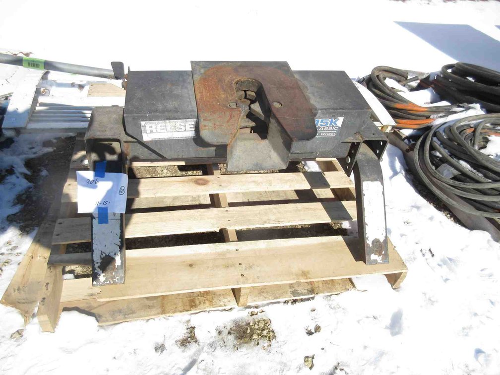 Reese Classic 5th wheel hitch