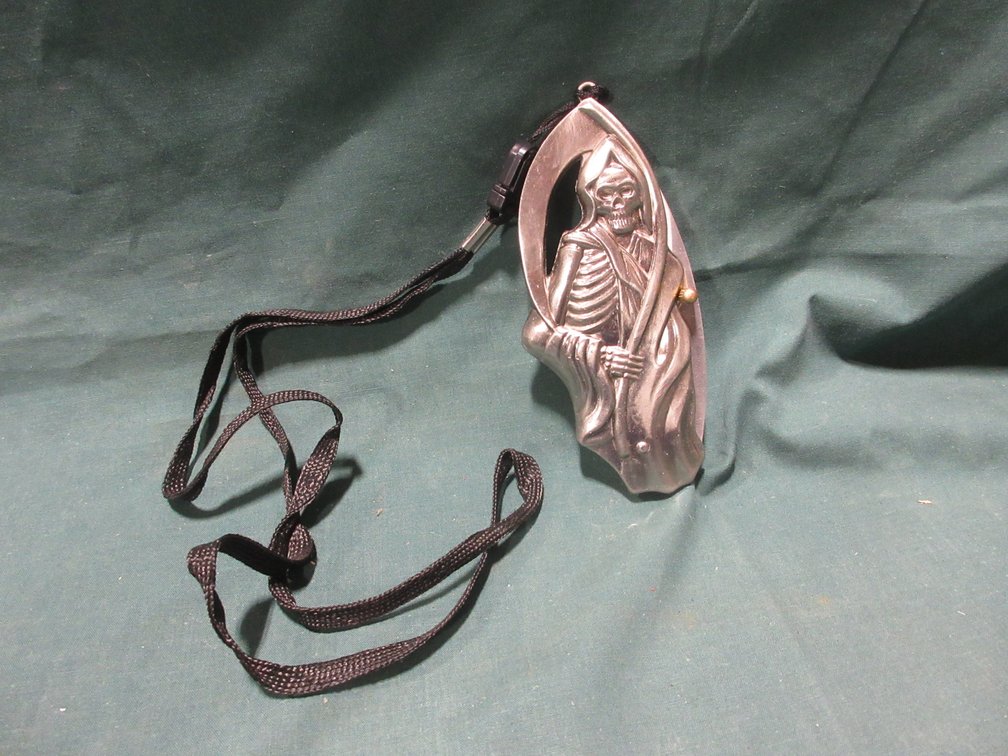 Grimm Reaper pocket knife