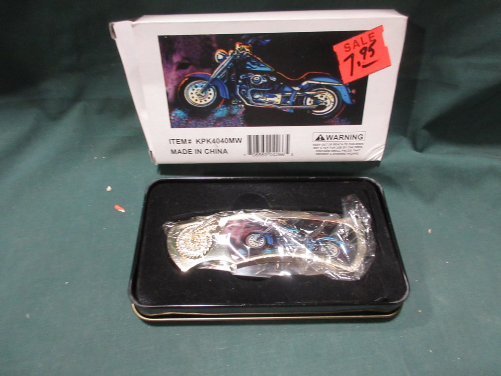 Motorcycle collector knife in tin