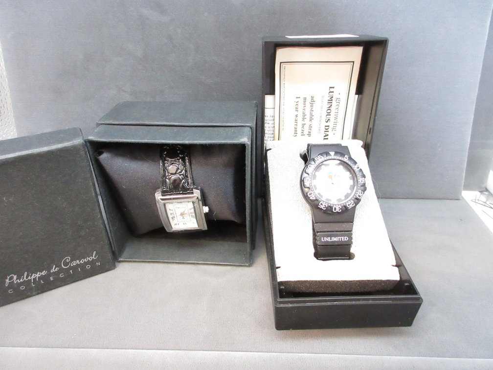 (2) Quartz watches