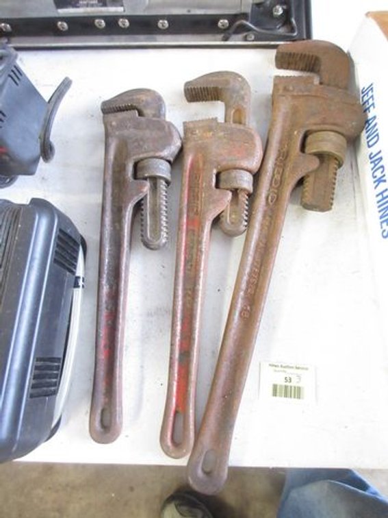 (3) Ridgid pipe wrenches