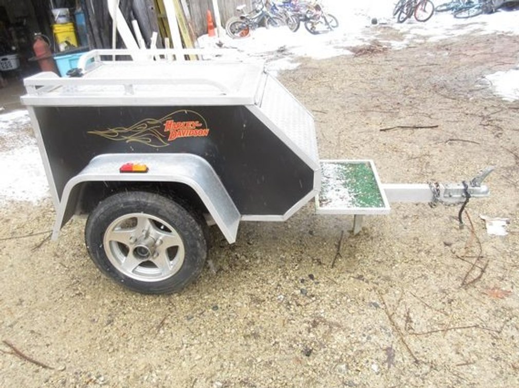 Aluma motorcycle trailer
