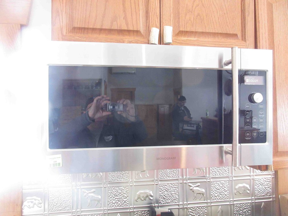 Monogram Advantium 120 stainless under cabinet microwave