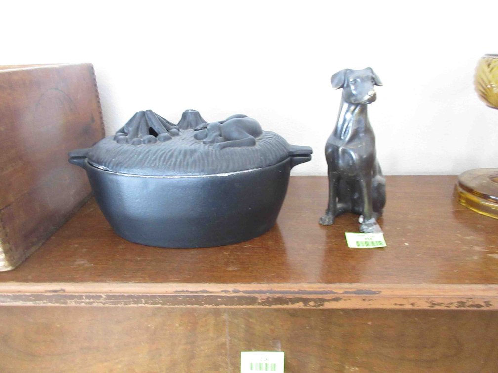 Metal decor group