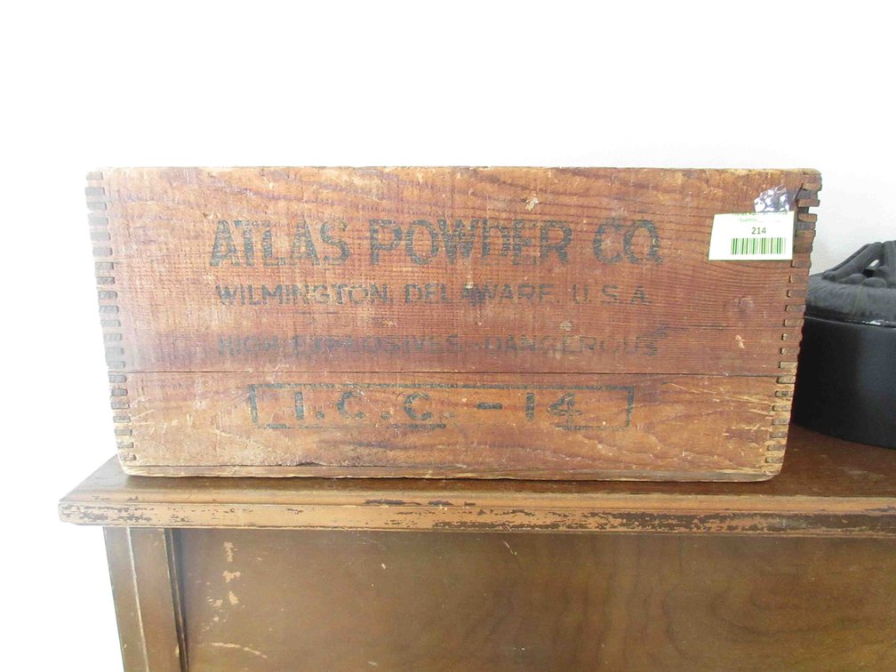 Atlas Powder Co. antique wood crate