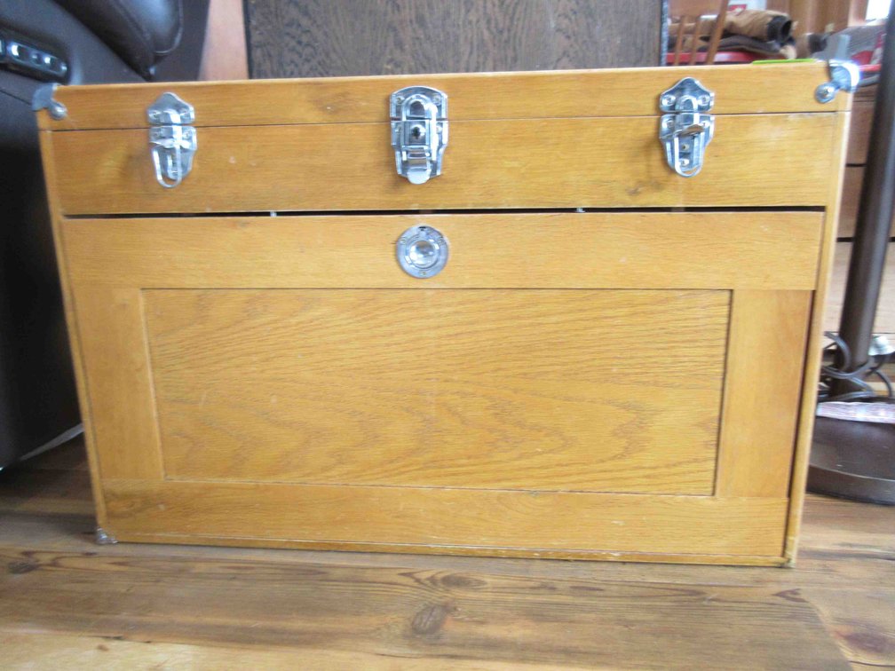 Falconer wood 12-drawer wood tool chest with key