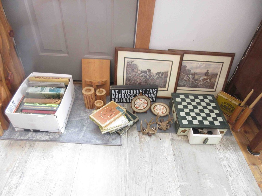 Wildlife decor group