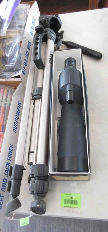 Burris Landmark Spotter spotting scope with tripod