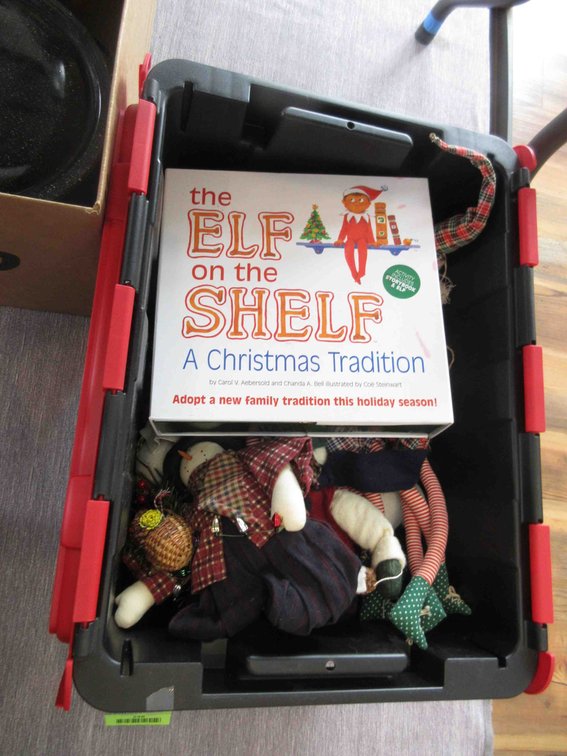 Box of decor