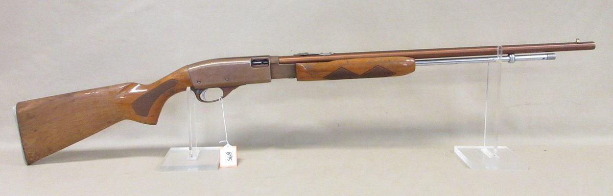 RARE Remington Field Master model 572 lightweight .22-S-L-LR pump action rifle (subject to transfer fee)