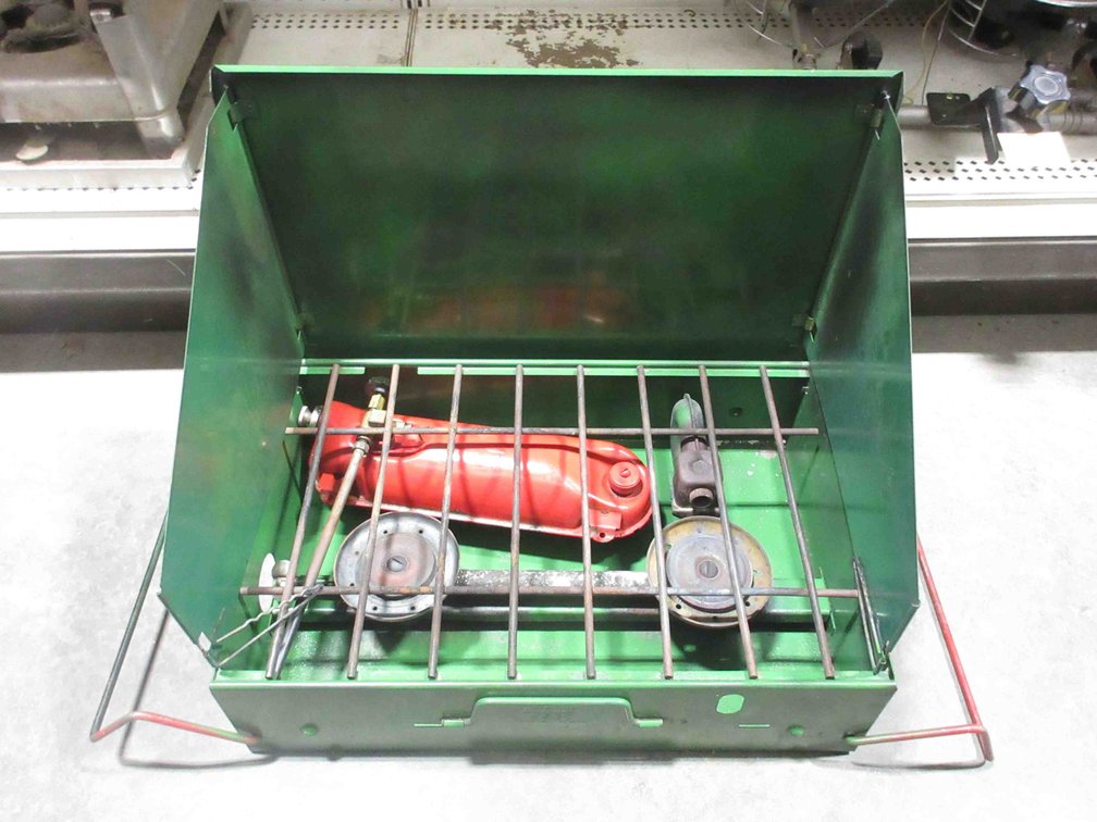 Coleman camp stove