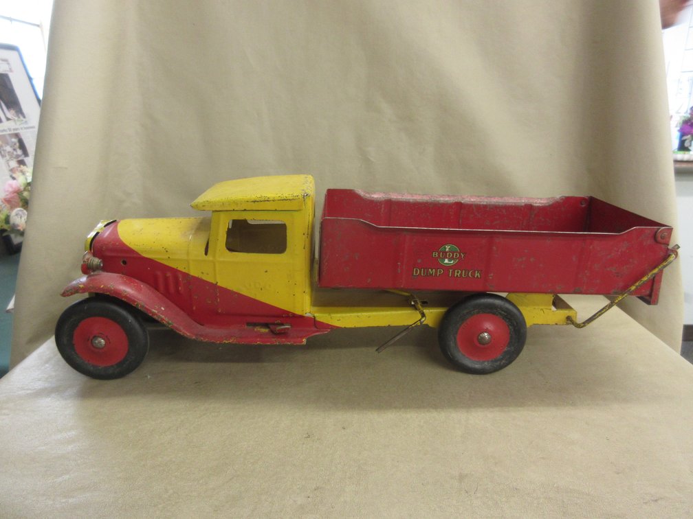 Buddy L pressed steel dump truck