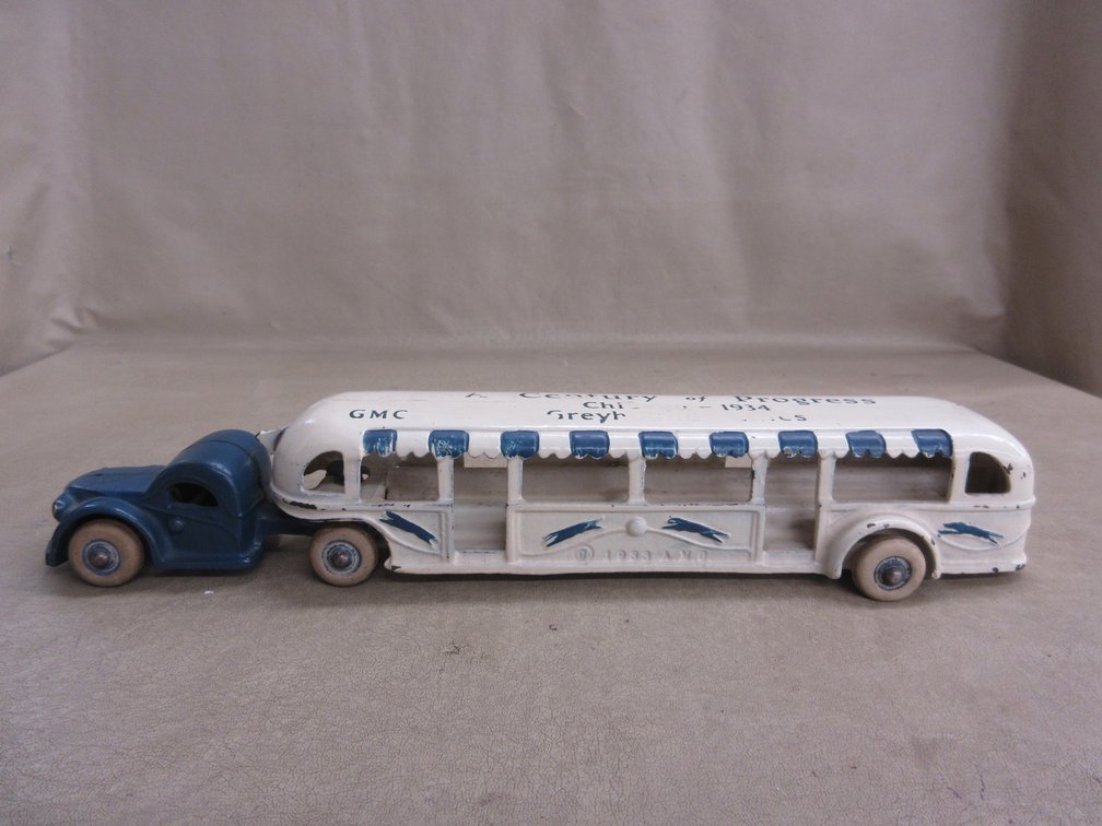 1934 "Century Of Progress" Greyhound GMC toy truck and trailer