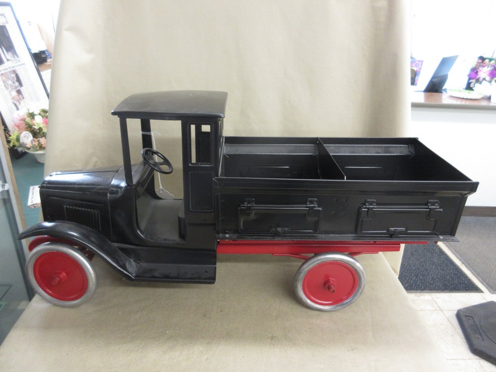 1926 Buddy L Sand and Gravel truck