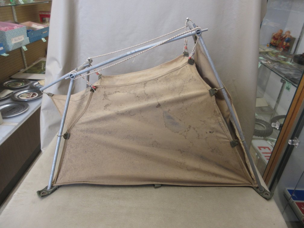 Eureka Tent & Awning Salesman sample "Draw-Tite" tent